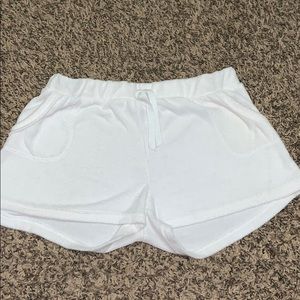 All white shorts✨!